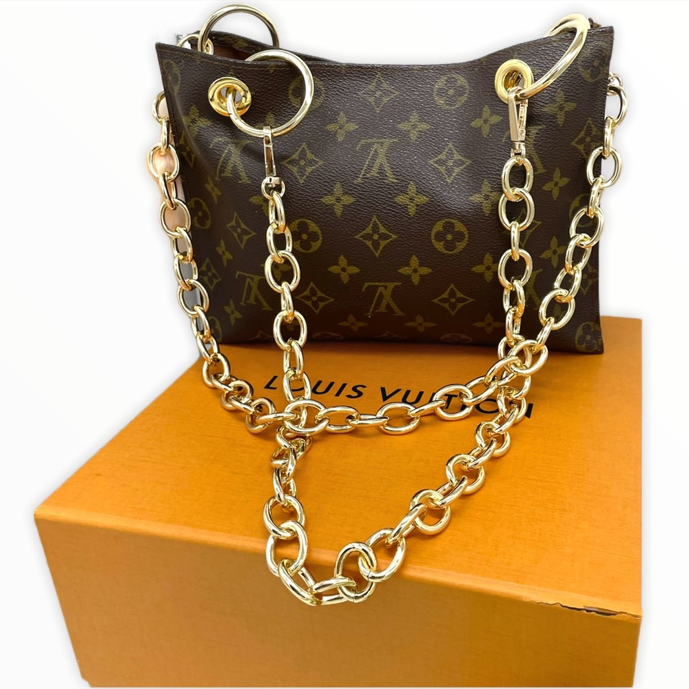 Louis Vuitton Pouchette Toilette 26 shoulder bag